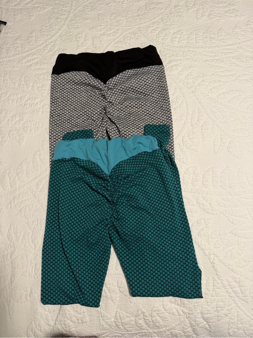 Women's Teal and Gray Scrunch-Back Leggings - Unbranded